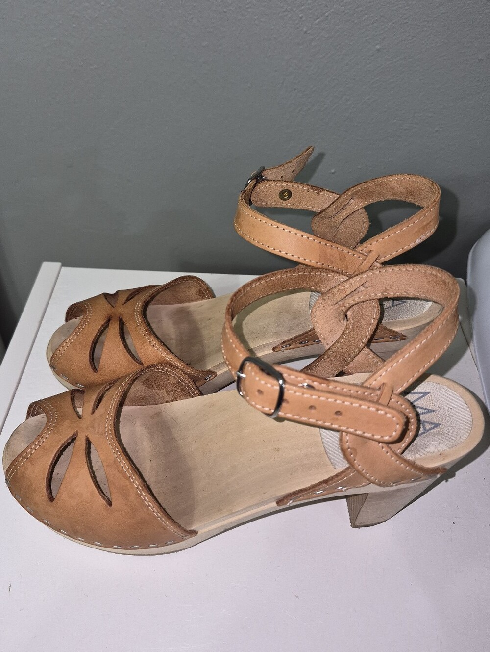 Maguba Rio Neutral Tan Leather Clogs- Size 38